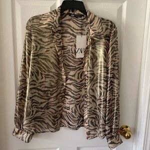 Zara beautiful top size L new with tag